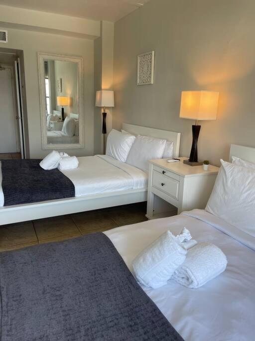 Charming Studio City View! Miami Beach Bagian luar foto