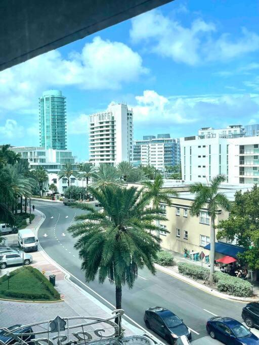 Charming Studio City View! Miami Beach Bagian luar foto